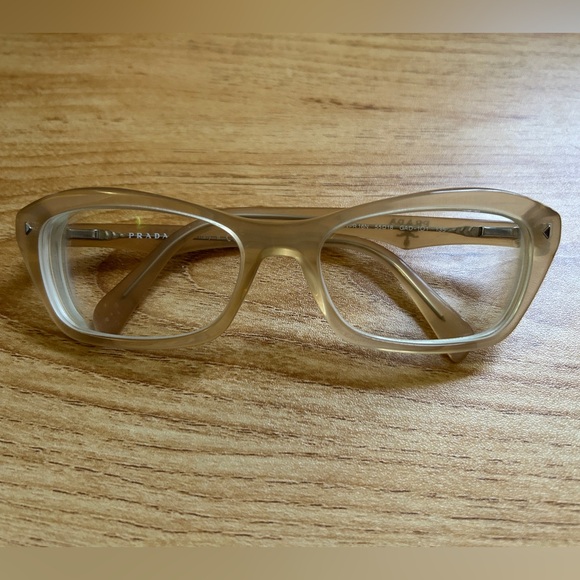 RARE translucent beige PRADA eyewear - Picture 2 of 13
